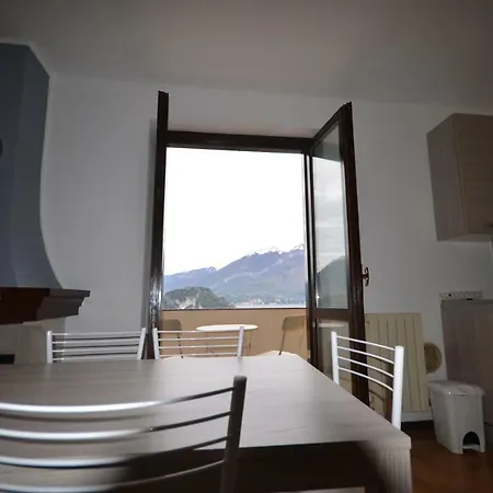 Varennahouse Michyhouse فارينا