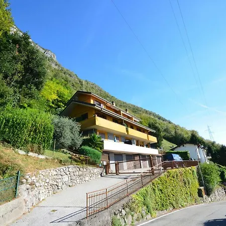 بيت للعطل Varennahouse Michyhouse فارينا